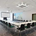 柏林米特诺沃特酒店 酒店 4*