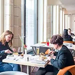 柏林米特诺沃特酒店