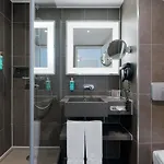 柏林米特诺沃特酒店 酒店 4*