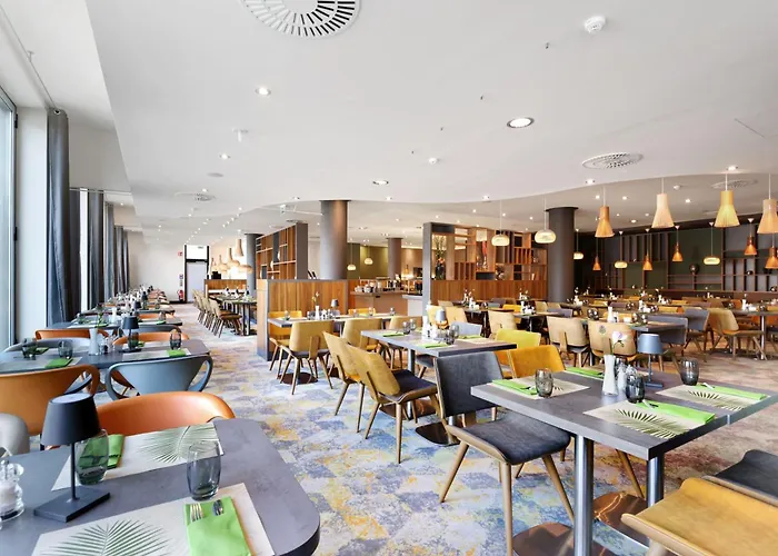 מלון Novotel Mitte 4*