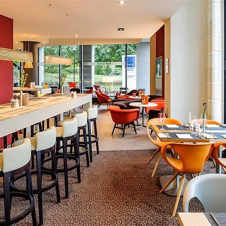 Novotel Mitte 4*