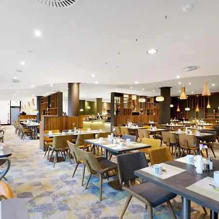 Novotel Mitte Отель