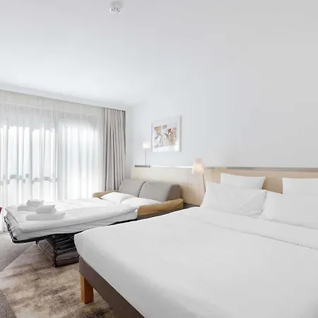 Novotel Mitte 4*