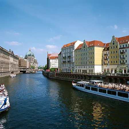 Hotel Novotel Mitte 4*